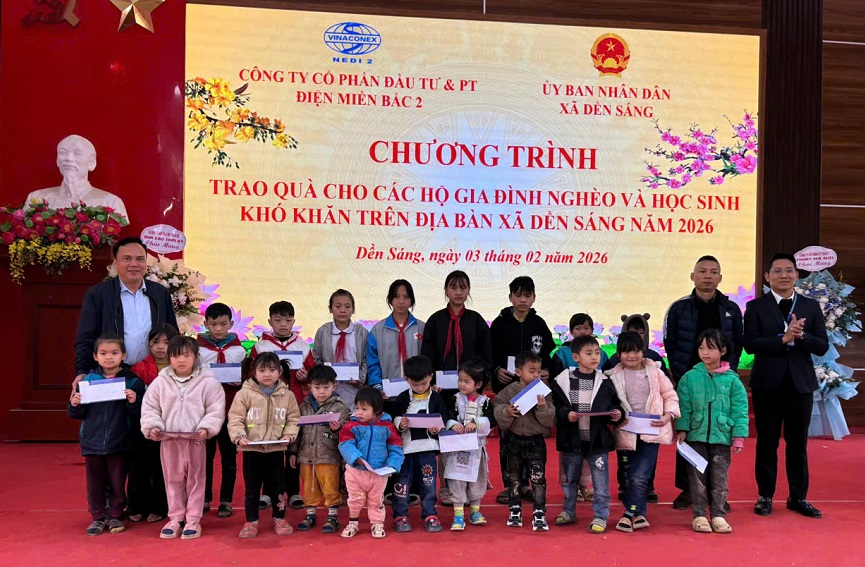 NEDI2 tặng quà cho các cháu học sinh nghèo vượt khó, hộ gia đình khó khăn nhân dịp Tết Bính Ngọ 2026